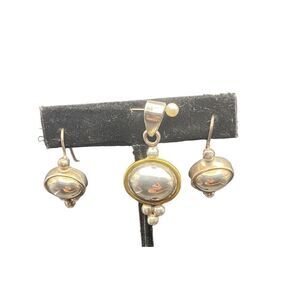 Laton Vintage Sterling Silver 925 Mexico Pendant gold detail and fishhook earrin